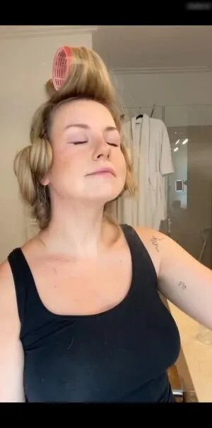 Kellymissesvlog OnlyFans Leaked Free Thumbnail Picture - #7SjdECVZkl