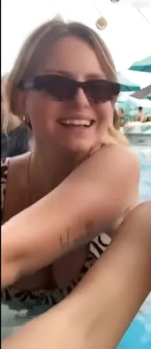 Kellymissesvlog OnlyFans Leaked Free Thumbnail Picture - #Dq77dknGQn