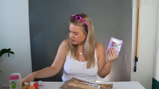 Kellymissesvlog OnlyFans Leaked Free Thumbnail Picture - #YVljh8KT4J