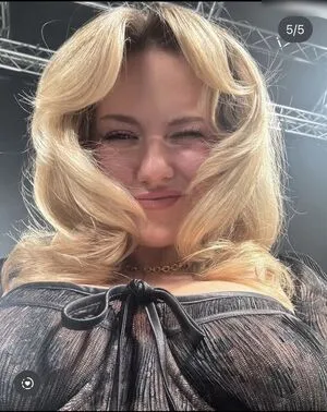 Kellymissesvlog OnlyFans Leaked Free Thumbnail Picture - #k8taUEfif2