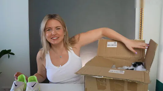 Kellymissesvlog OnlyFans Leaked Free Thumbnail Picture - #n0WVurrHDc