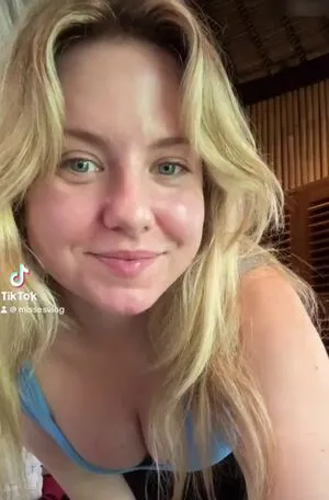 Kellymissesvlog OnlyFans Leaked Free Thumbnail Picture - #nsQEzKhDYw