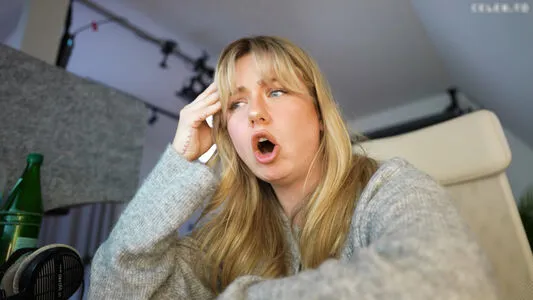 Kellymissesvlog OnlyFans Leaked Free Thumbnail Picture - #vmXvB75Y1H