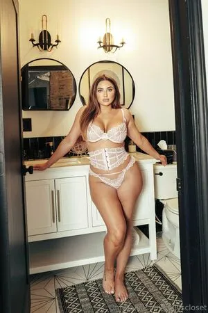 Kellyscloset OnlyFans Leaked Free Thumbnail Picture - #MMsDoYDHGd
