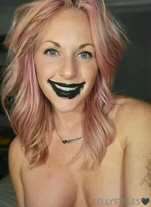 Kellystylestx OnlyFans Leaked Free Thumbnail Picture - #9ZCVQRVCwq