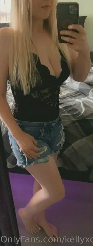 Kellyxoxo85 OnlyFans Leaked Free Thumbnail Picture - #KppwzJSeoi