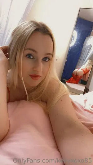 Kellyxoxo85 OnlyFans Leaked Free Thumbnail Picture - #bLgu7u5Tta