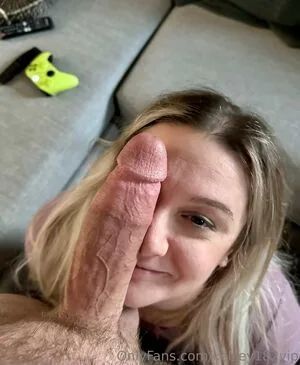 Kelsey Mae OnlyFans Leaked Free Thumbnail Picture - #DGIdLuu9fm