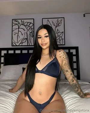Kelseykingstonx OnlyFans Leaked Free Thumbnail Picture - #8aGsHzmXa0