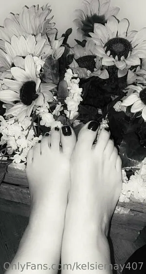 Kelsiemay407 OnlyFans Leaked Free Thumbnail Picture - #LDAoDTq4DW