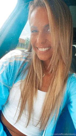 Kelsimonroeofficial OnlyFans Leaked Free Thumbnail Picture - #8B3FzoVDDW