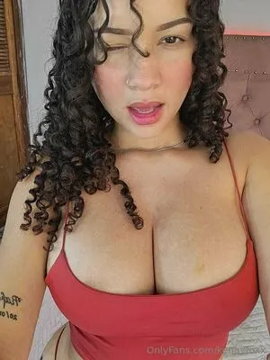 Kenayfox OnlyFans Leaked Free Thumbnail Picture - #ZMUXZtIzkZ