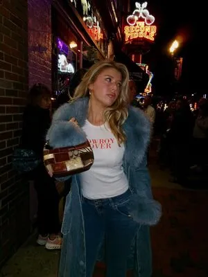 Kendall Arrington OnlyFans Leaked Free Thumbnail Picture - #8PbjJYfdjN