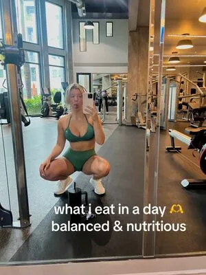 Kendall Arrington OnlyFans Leaked Free Thumbnail Picture - #F1ZnhVs00v