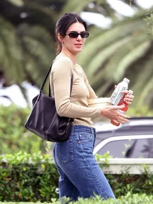 Kendall Jenner OnlyFans Leaked Free Thumbnail Picture - #0I8WW8vT5K