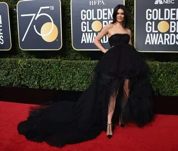 Kendall Jenner OnlyFans Leaked Free Thumbnail Picture - #1LKhXIZNjQ