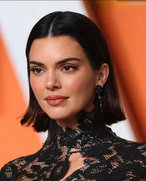 Kendall Jenner OnlyFans Leaked Free Thumbnail Picture - #30WP287I8N