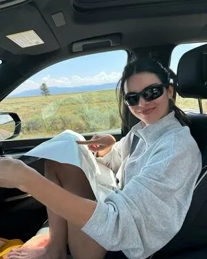 Kendall Jenner OnlyFans Leaked Free Thumbnail Picture - #6Rg9WLx0oG