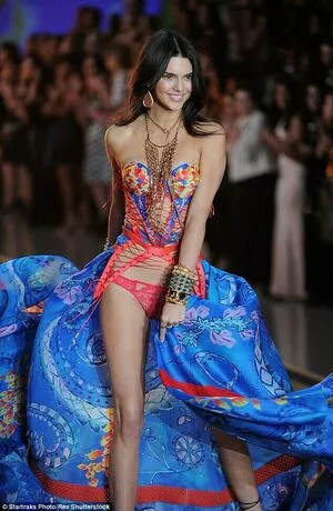 Kendall Jenner OnlyFans Leaked Free Thumbnail Picture - #8HWcpgzc0P