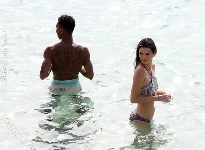 Kendall Jenner OnlyFans Leaked Free Thumbnail Picture - #8Rfl7gZxCO