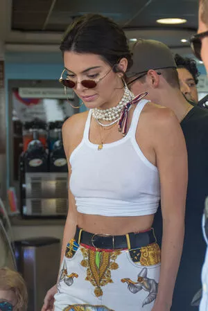 Kendall Jenner OnlyFans Leaked Free Thumbnail Picture - #9mmJCQUxcF
