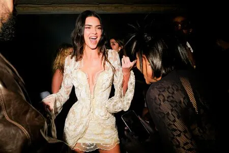 Kendall Jenner OnlyFans Leaked Free Thumbnail Picture - #AW1FL4wWLI