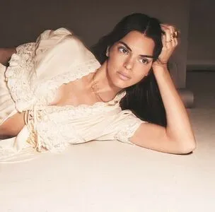 Kendall Jenner OnlyFans Leaked Free Thumbnail Picture - #CY2uTqR3v1