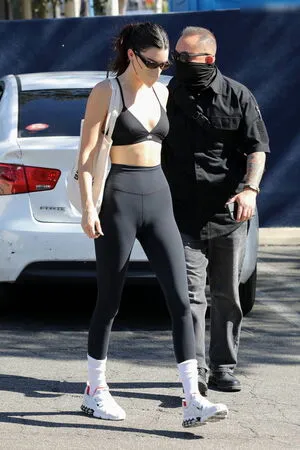Kendall Jenner OnlyFans Leaked Free Thumbnail Picture - #CZDDk9hcb3