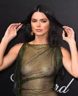Kendall Jenner OnlyFans Leaked Free Thumbnail Picture - #CiqqAK5q2A