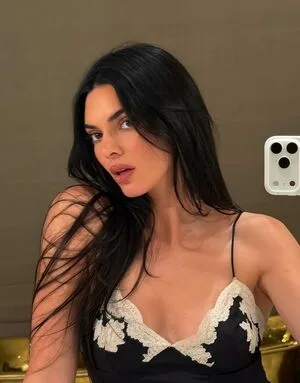 Kendall Jenner OnlyFans Leaked Free Thumbnail Picture - #Dc2YZtw3kj