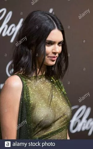 Kendall Jenner OnlyFans Leaked Free Thumbnail Picture - #GBTahcDegB