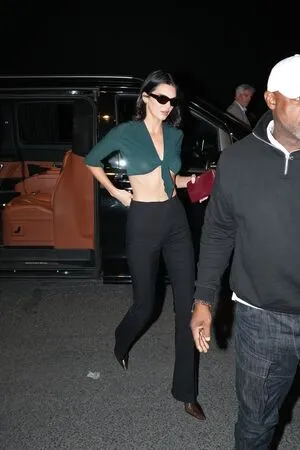 Kendall Jenner OnlyFans Leaked Free Thumbnail Picture - #H8atPS00g3