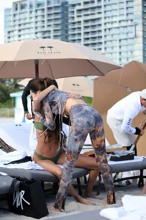 Kendall Jenner OnlyFans Leaked Free Thumbnail Picture - #ImNfjo3D4b