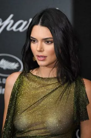 Kendall Jenner OnlyFans Leaked Free Thumbnail Picture - #K16tHO7htv