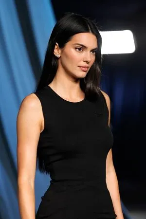 Kendall Jenner OnlyFans Leaked Free Thumbnail Picture - #KSFi3uWjIS