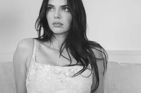 Kendall Jenner OnlyFans Leaked Free Thumbnail Picture - #M3zvhm9f3H