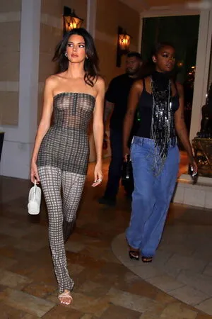 Kendall Jenner OnlyFans Leaked Free Thumbnail Picture - #M5qRHoxtMZ
