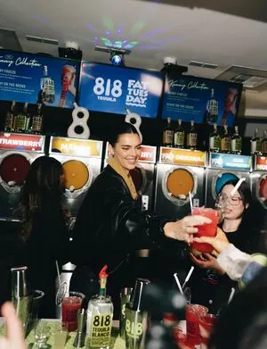 Kendall Jenner OnlyFans Leaked Free Thumbnail Picture - #QeGXuhDaBr