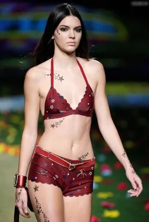 Kendall Jenner OnlyFans Leaked Free Thumbnail Picture - #SSwl1yvMIe