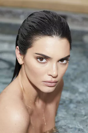 Kendall Jenner OnlyFans Leaked Free Thumbnail Picture - #VGuamZtyKe