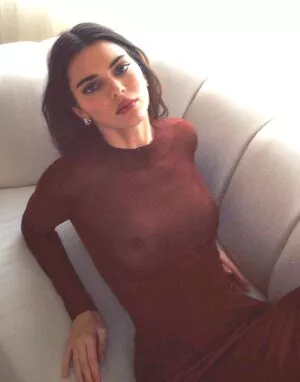 Kendall Jenner OnlyFans Leaked Free Thumbnail Picture - #Ybzsy1x5La