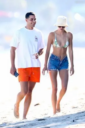 Kendall Jenner OnlyFans Leaked Free Thumbnail Picture - #aEk0c5u9PC