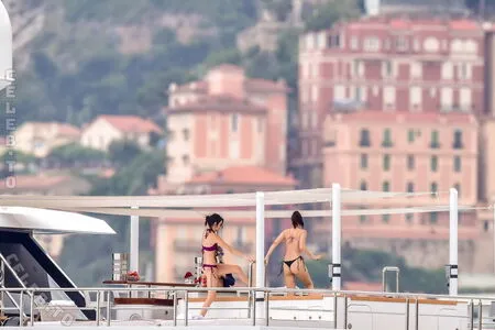 Kendall Jenner OnlyFans Leaked Free Thumbnail Picture - #akcKOv79Ov
