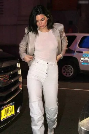 Kendall Jenner OnlyFans Leaked Free Thumbnail Picture - #doRbz9whZC