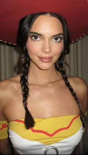 Kendall Jenner OnlyFans Leaked Free Thumbnail Picture - #eHmpBheEnF