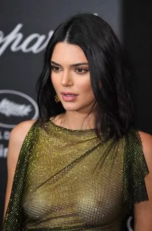 Kendall Jenner OnlyFans Leaked Free Thumbnail Picture - #fEfibfs6JM