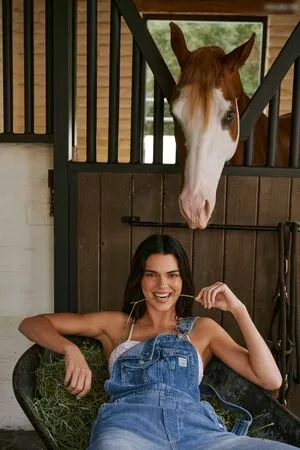 Kendall Jenner OnlyFans Leaked Free Thumbnail Picture - #fvuKRZm2wn