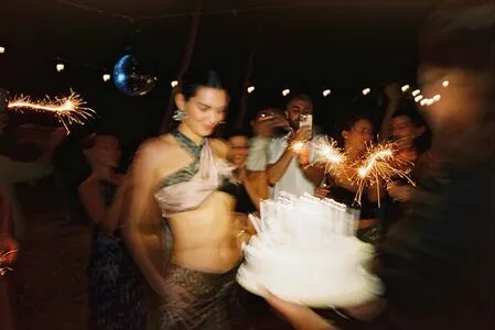 Kendall Jenner OnlyFans Leaked Free Thumbnail Picture - #izh4sPtafC