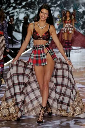 Kendall Jenner OnlyFans Leaked Free Thumbnail Picture - #jQZstZzaMd