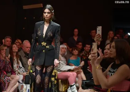 Kendall Jenner OnlyFans Leaked Free Thumbnail Picture - #klfAQA1mmc